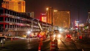 Las Vegas Formula 1 Grand Prix congestion causes restaurant cancellations