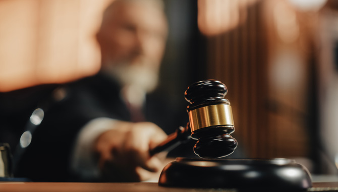 Sean Eberhart pleads guilty to Spectacle Entertainment payoff