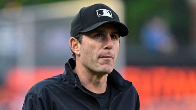 Umpire Pat Hoberg officially fired by MLB for gambling violations