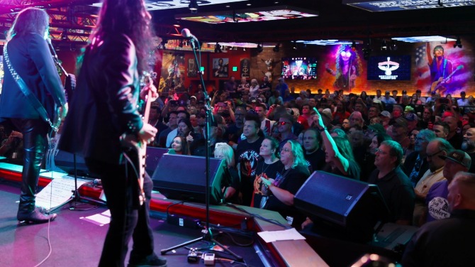 Indigo Sky Casino & Resort unveils Rock & Brews Restaurant and Concert Bar