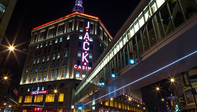 Ohio casinos suffer steep revenue losses