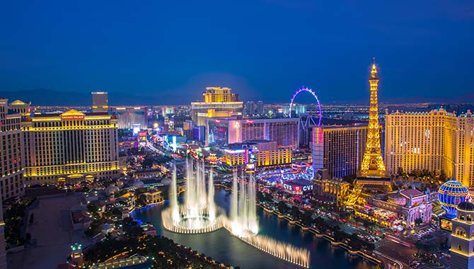 mohegan-sun-sportsbook-virgin-hotels-2