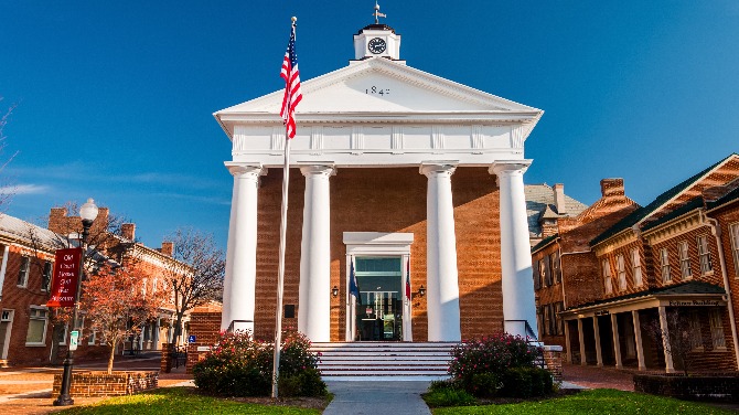 Virginia Council on Problem Gambling encourages responsible gaming during Super Bowl