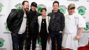 Wahlburgers to open new restaurant in Foxwoods Casino