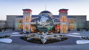 Oklahoma: WinStar World Casino and Resorts opens Lucas Oil Live venue