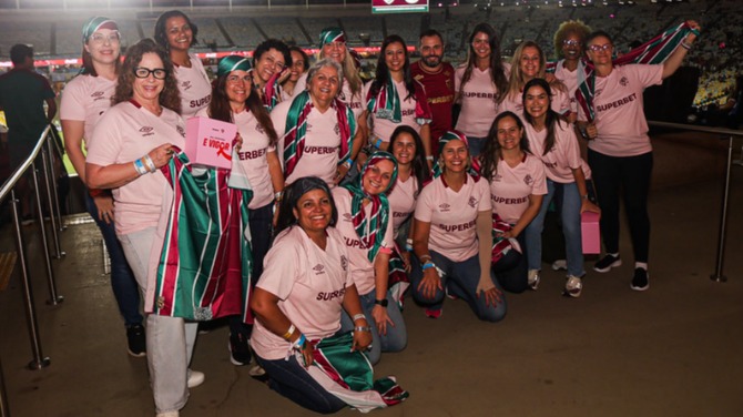 Fluminense and Superbet host breast cancer awareness event