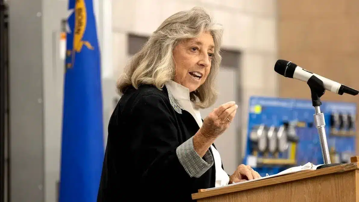 Congress again blocks effort to restore full federal gambling loss deduction