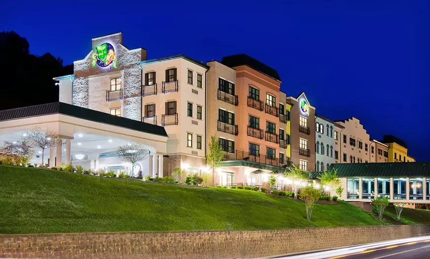 Murder Suspect Arrested Naked at Mardi Gras Casino in West Virginia