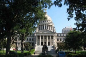 House Says Yes, Senate Says No as Mississippi Online Sports Betting Stalls for Third Year