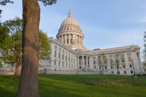 Wisconsin Senate Passes Tribal Online Sports Betting Bill, Sends It to Governor