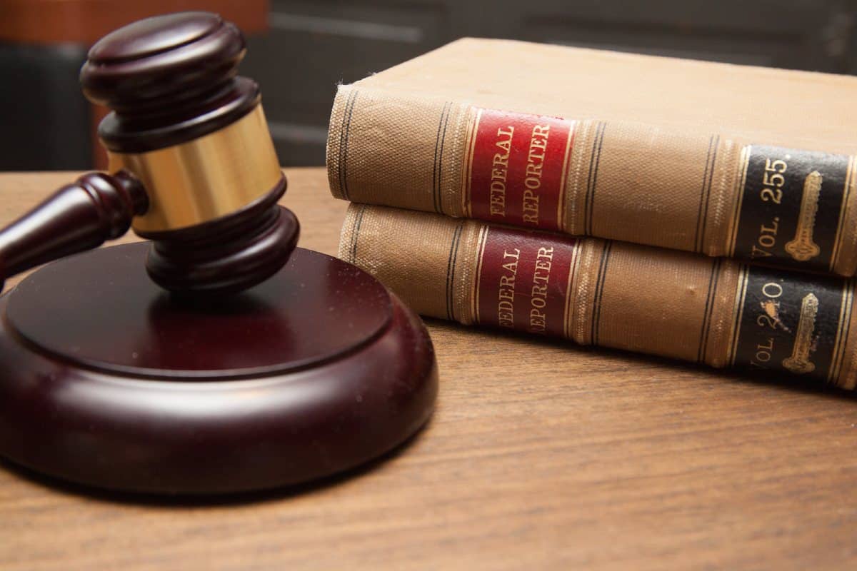 gavel-books