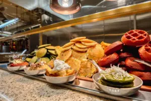 Vegas Buffets Are Disappearing Because Gambling Stopped Paying for Them