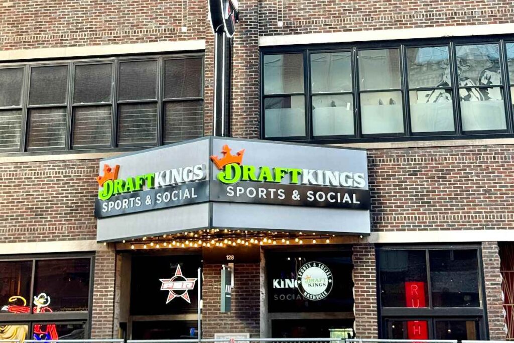 DraftKings Could See Daily Fantasy Sports Operations Shut Down in California