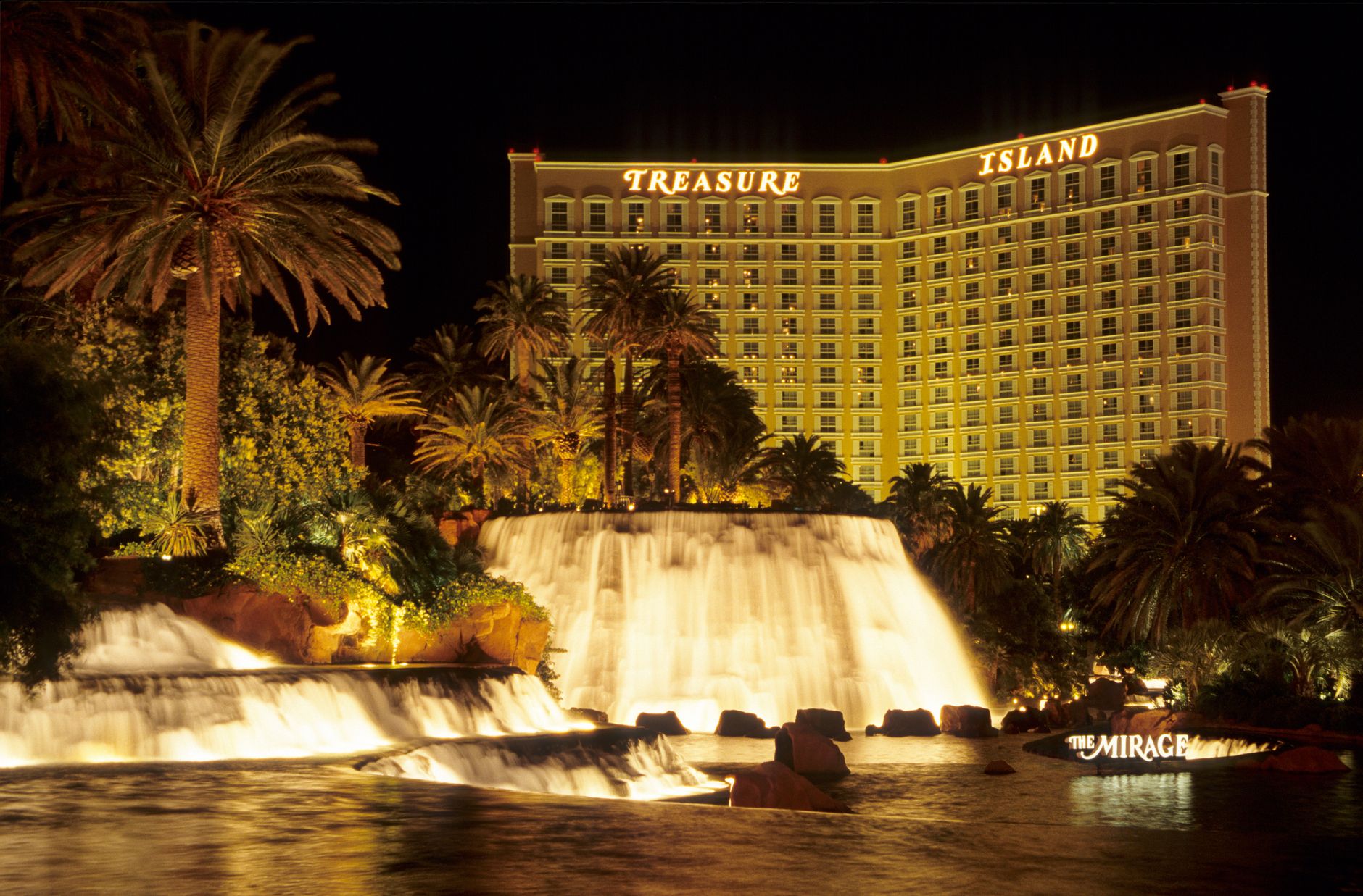 Barry Diller Withdraws $48.30-a-Share Bid for MGM Resorts